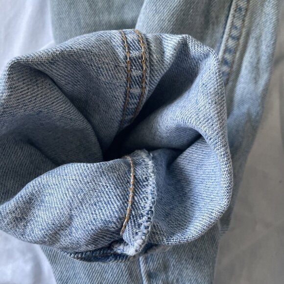 Levis 550 Relaxed Fit Light Wash Tapered Leg Jeans W32 L30 USA Made - Picture 12 of 15